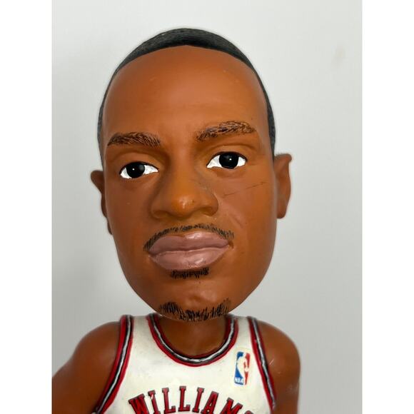 NBA Forever Collectibles Jay Williams "Legends of the Court" Bobble Head /5000 - Picture 3 of 6